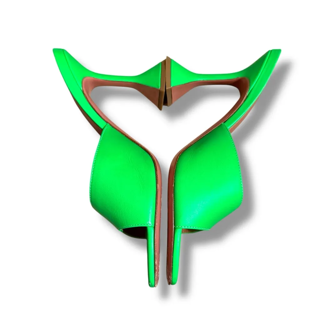 Amina Muaddi Lupita Bright Green Slipper Mule‎ Heels Sz 37 EU 7 US Made in Italy - Image 4