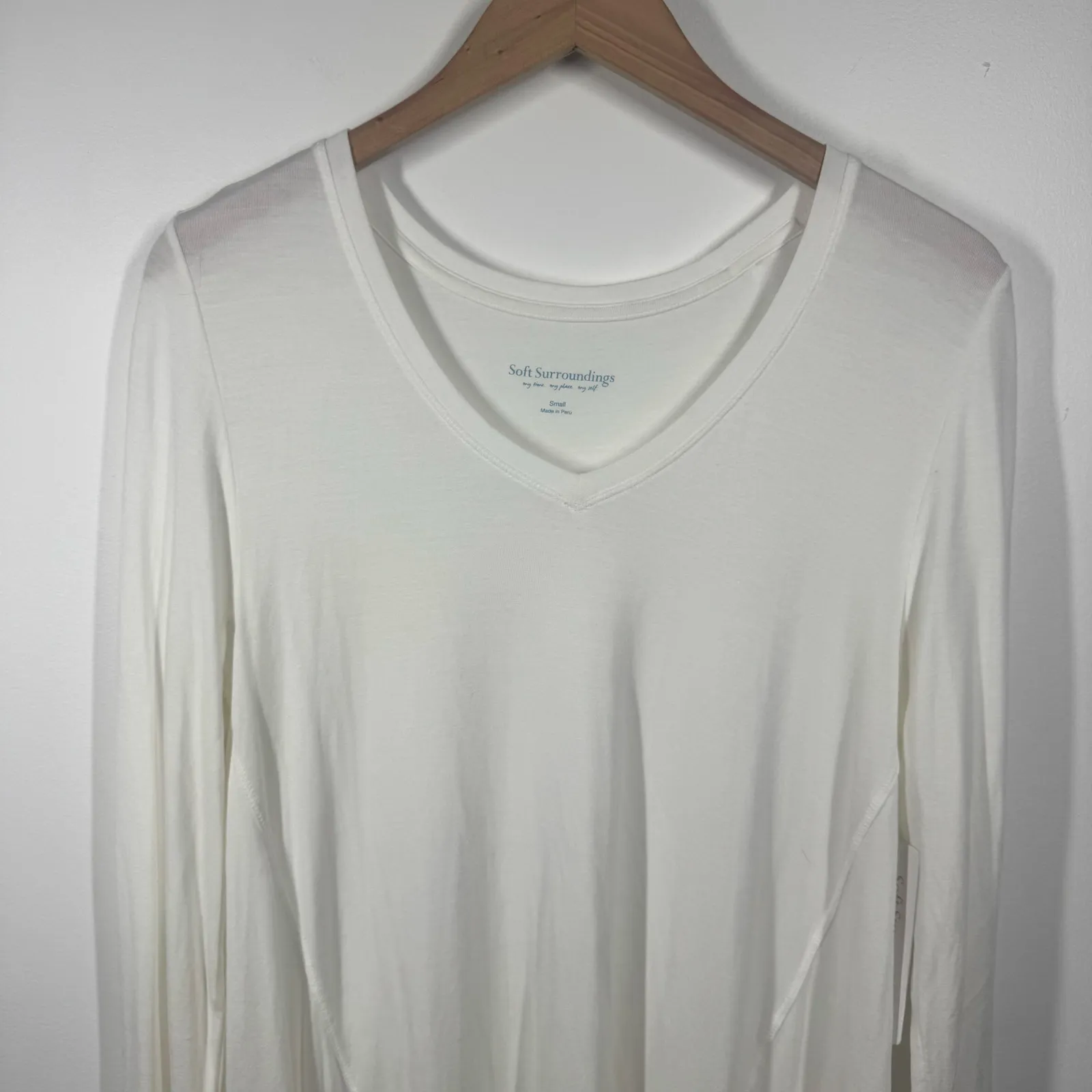 Soft Surroundings Top Women S NWT Cream Sublime Long Sleeve Tee Casual Minimal - Image 3