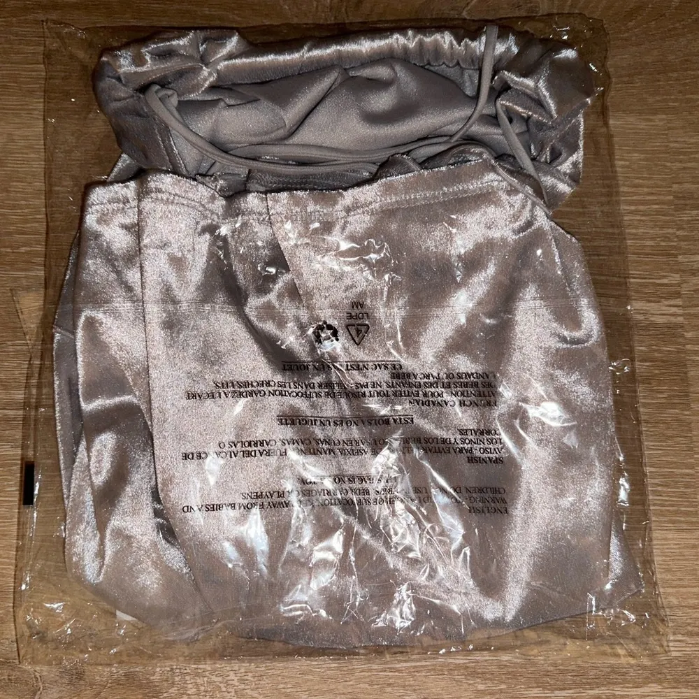 Lucy in the Sky Cowl Neck Velvet Dress in Light Blue Large New in Packaging - Image 11