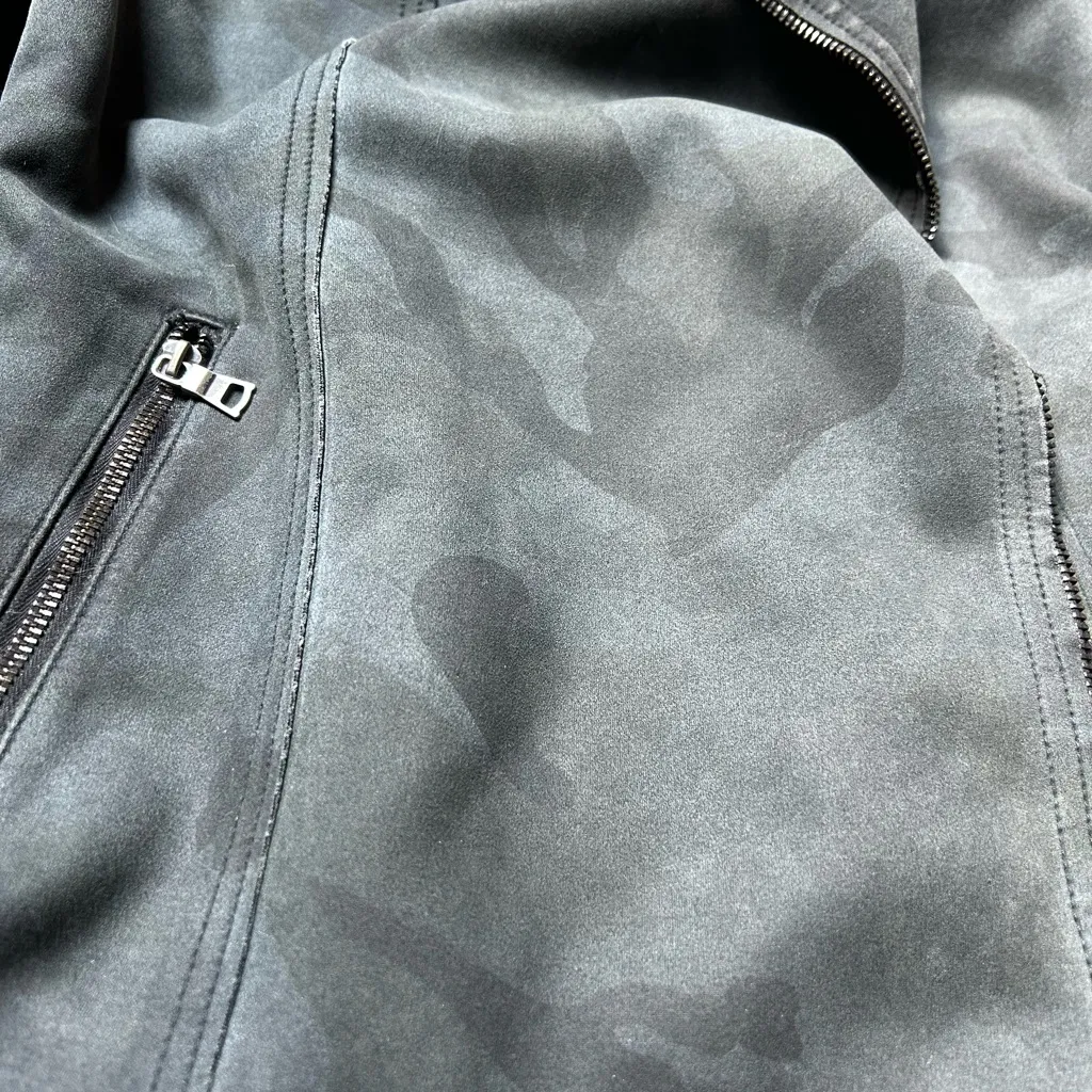 Marrakech camo faux suede moto jacket Size Medium Gray - Image 7