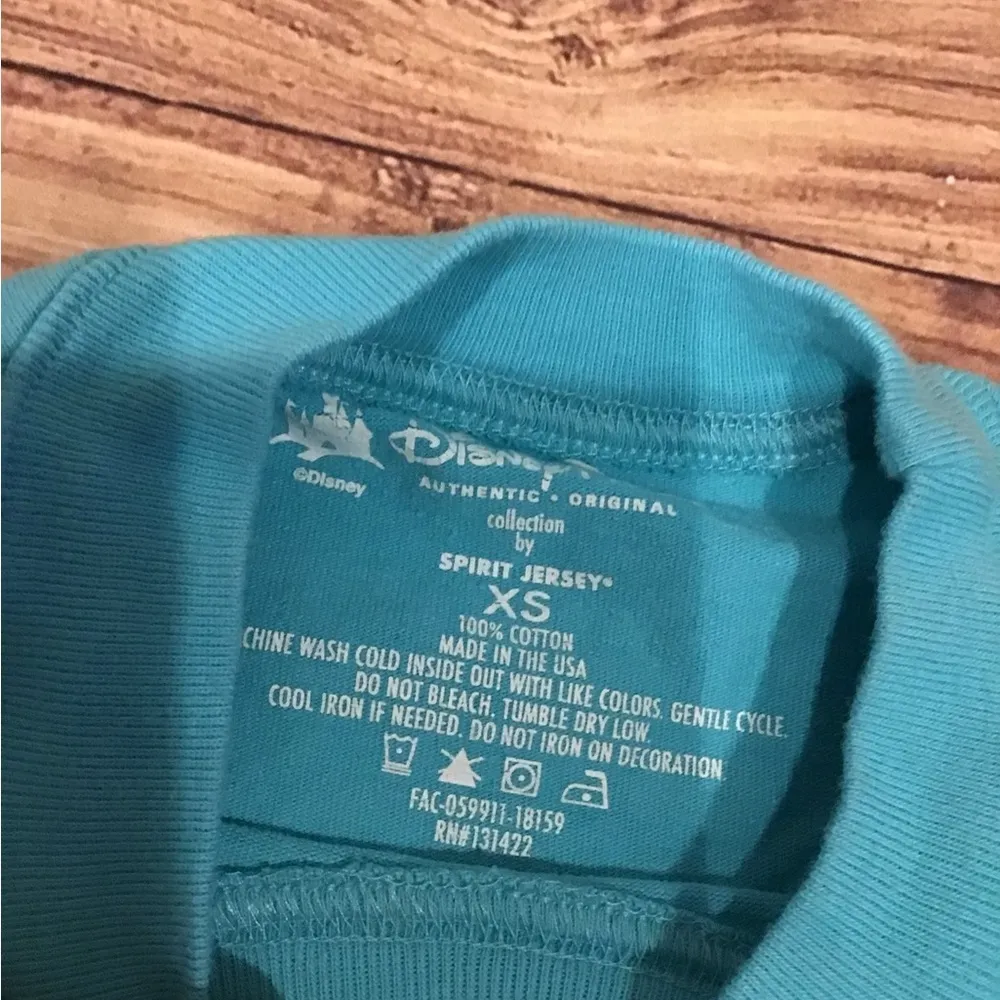 Disney monster inc spirit jersey XS - Image 5