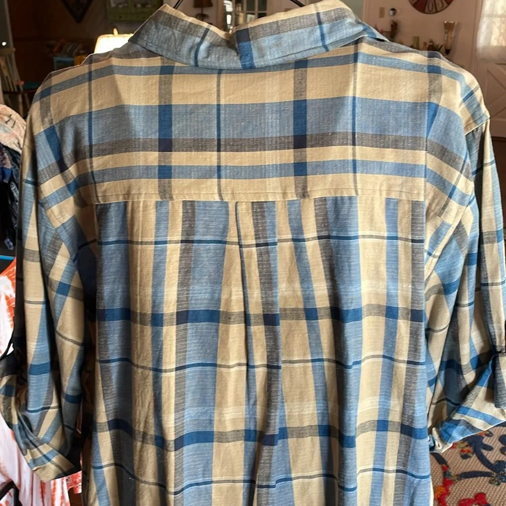 🍄‍🟫🍄‍🟫🍄‍🟫3 for 12$🍄‍🟫🍄‍🟫🍄‍🟫Plus Size Plaid Button Up Shirt Blue - Image 8