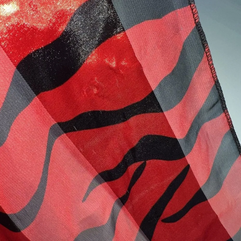 Vintage Space Age Scarf Red Black Animal Print 20" Square Polyester Women Ladies - Image 2