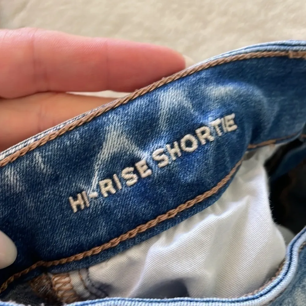 American Eagle AE Next Level Hi-Rise Shortie Denim Distressed Shorts - Image 4