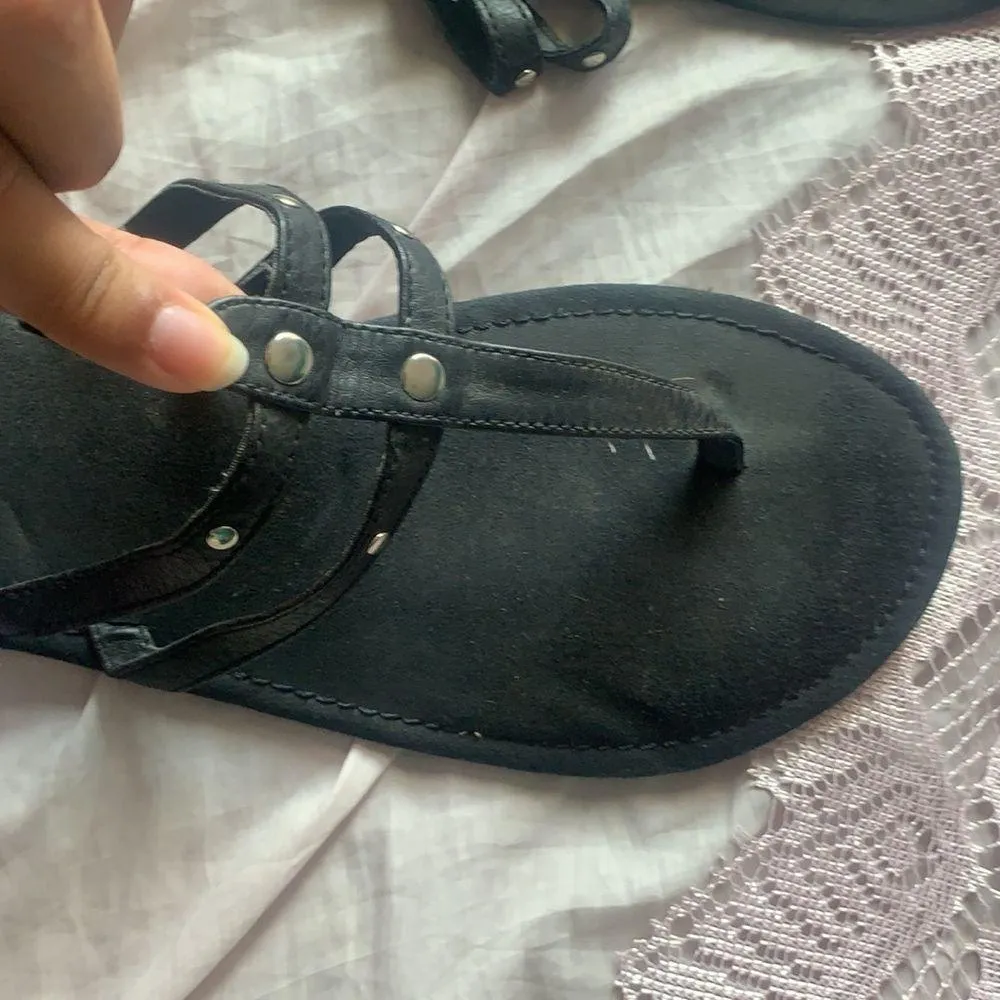 Black studded sandals - Image 3