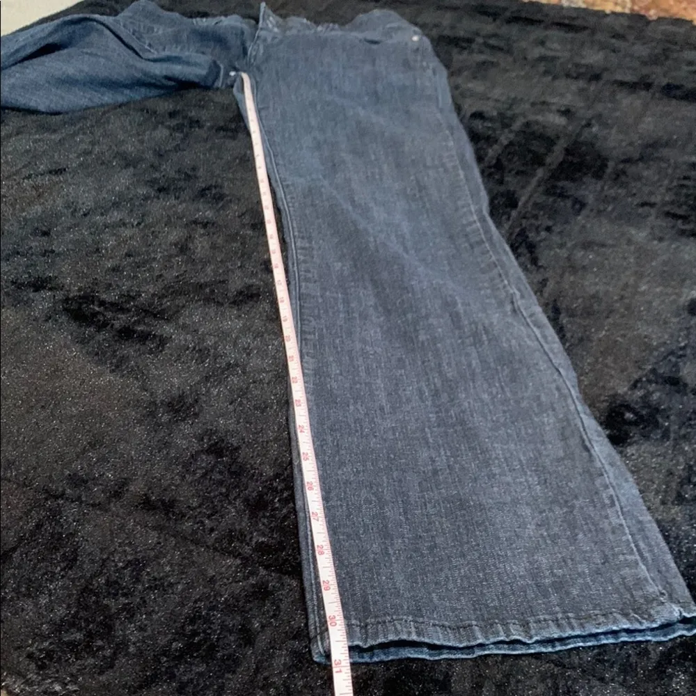 I&M Dark Wash Straight Leg Stretch Jeans with Rhinestone Accents Size 7 - Image 13