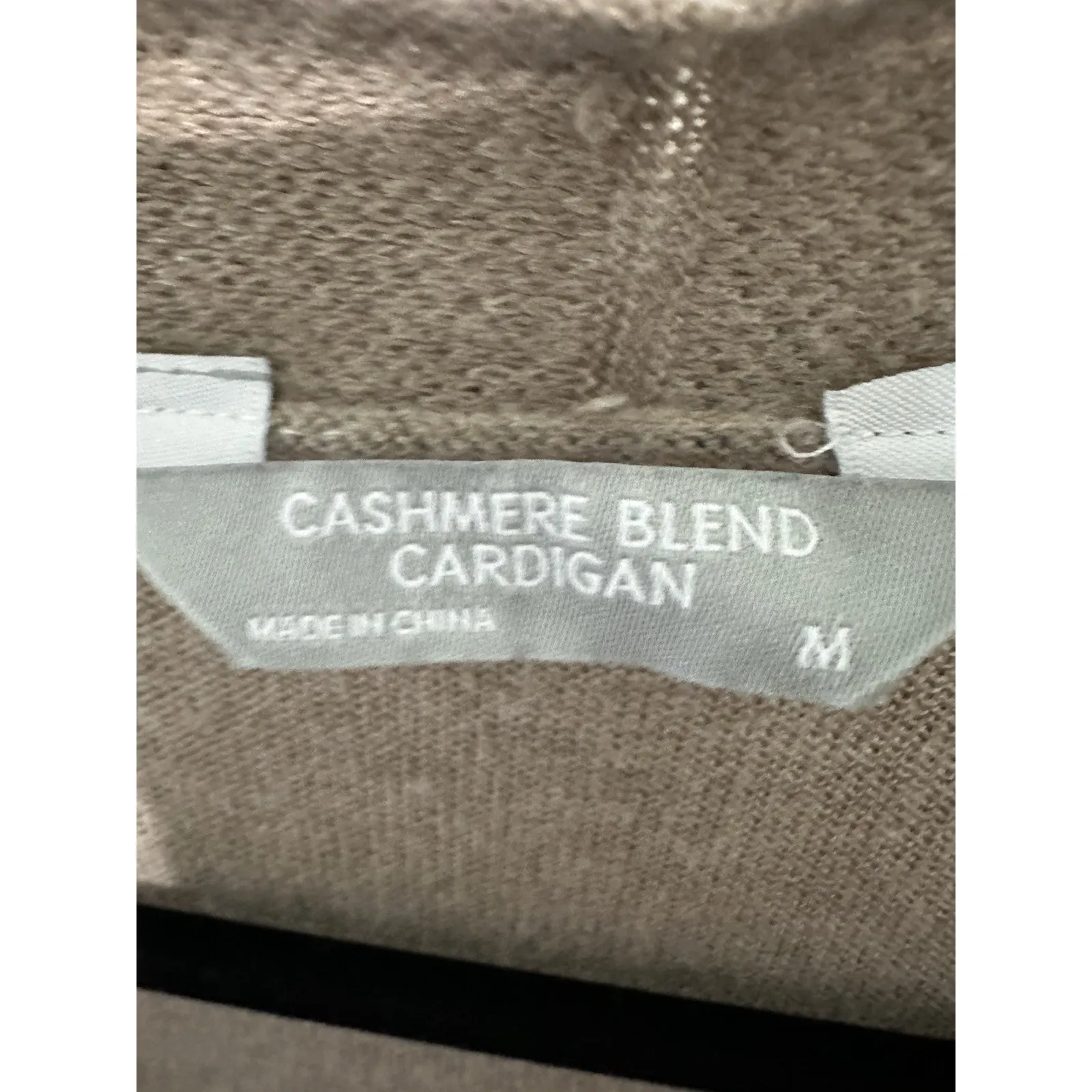 CASHMERE Blend Cardigan Long Sleeve Tan Size M Lightweight Soft Beige Brown Size M - Image 4