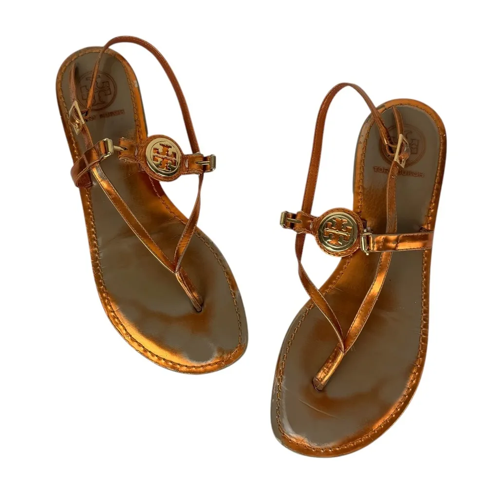 Tory Burch Ali Metallic Orange Sandals Sz 8 Strappy Logo Thong Flats - Image 4
