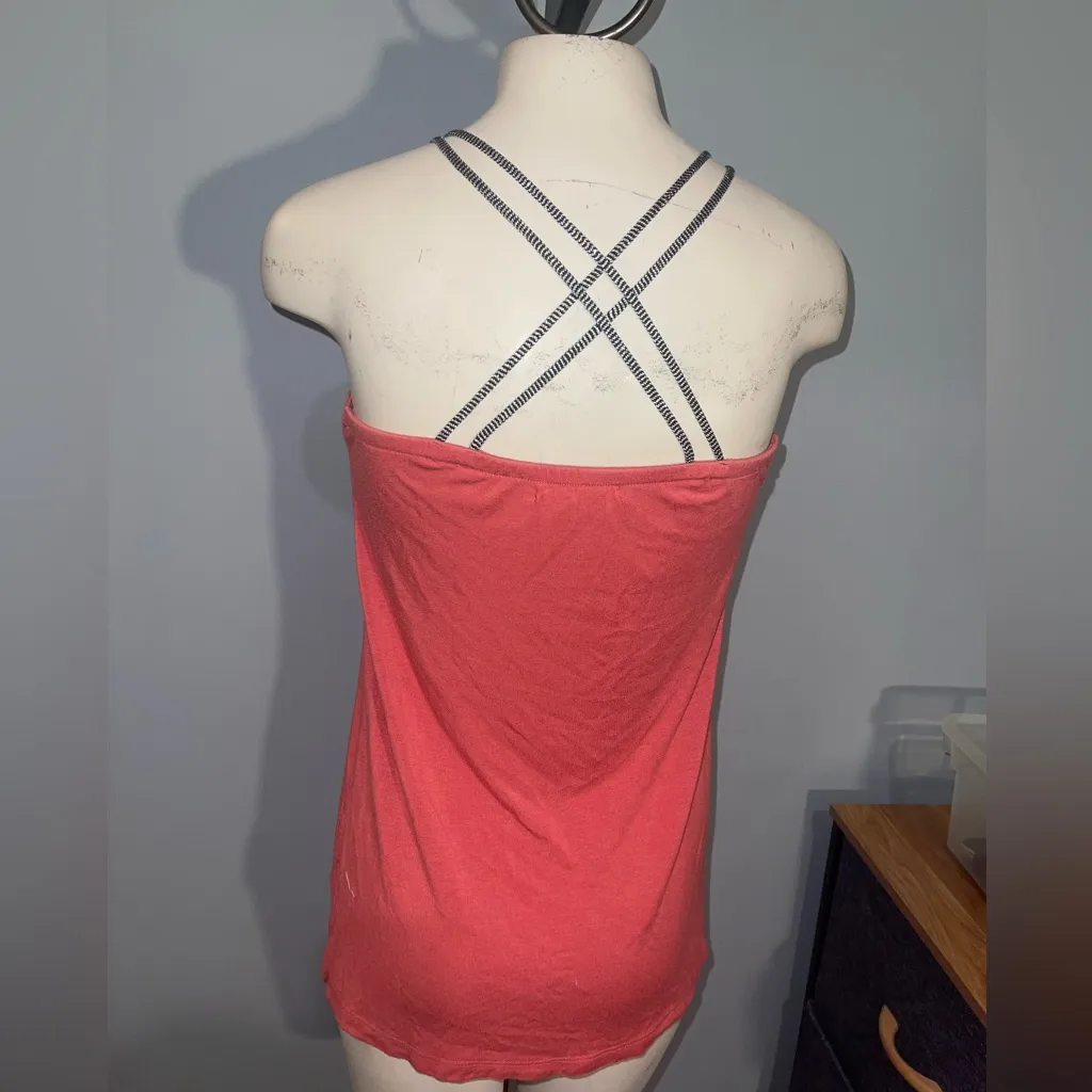 Vintage Y2K Coral Embroidered Women's tank top size small Willie Smith - Image 3