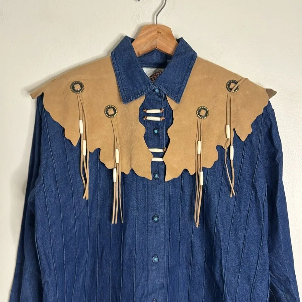 Vtg wanted Boho Western Fringe denim shirt button up with tassle size small cute Blue - Image 2