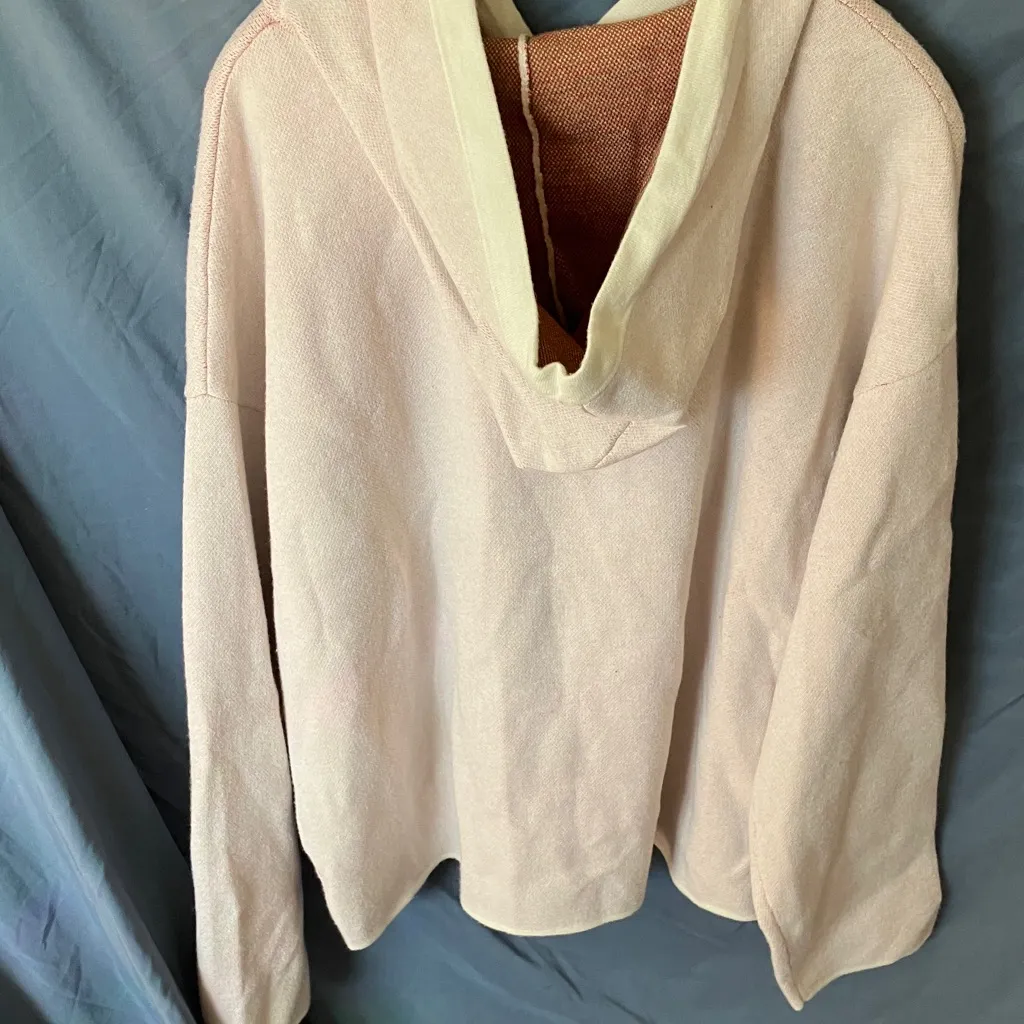 Kate Spade x Target: Cream Sweater Hoodie- Strawberry Design- XXL - Image 8