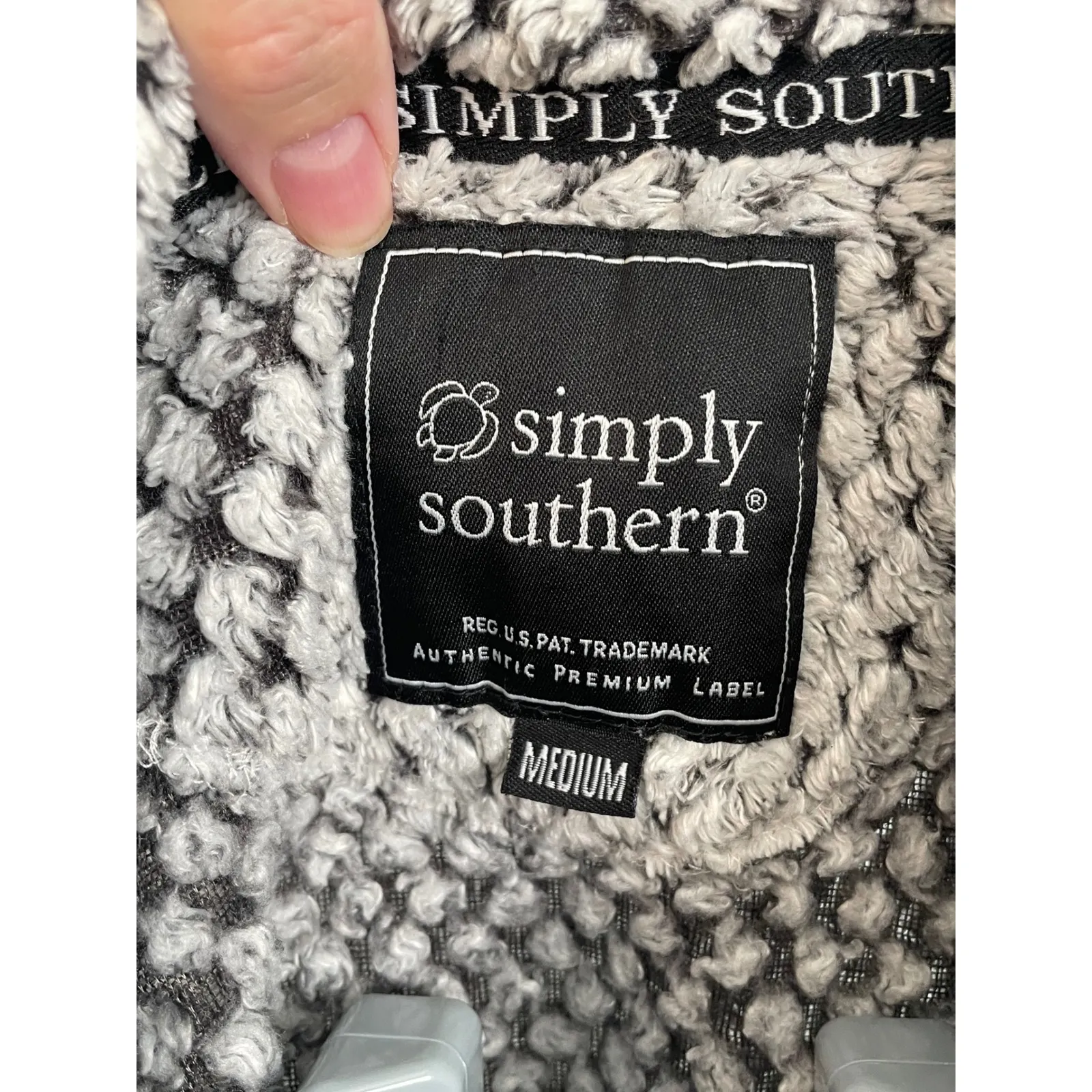 Simply Southern Pullover Sherpa Fleece Gray Cream Textured Snap Neck Women's MED - Image 4