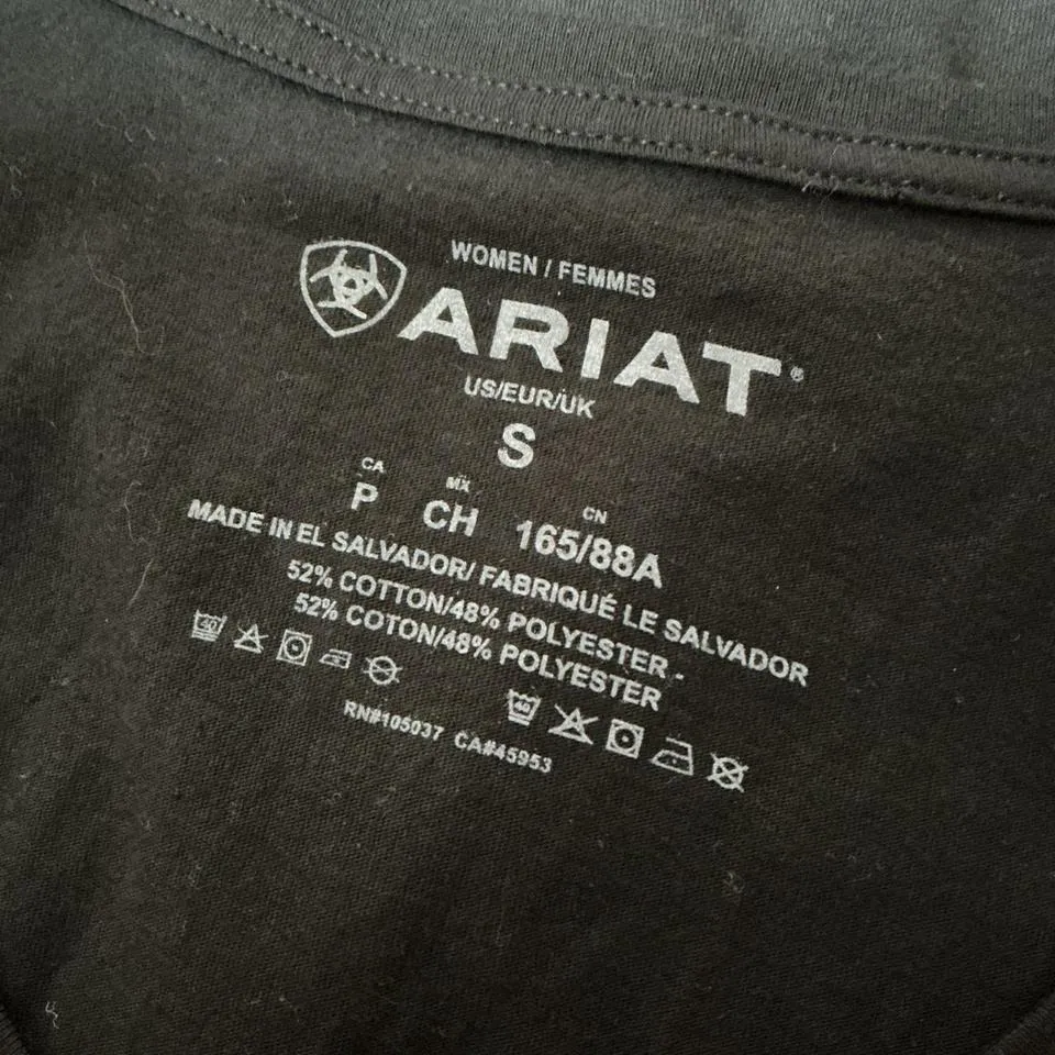 Ariat‎ Wild At Heart Black Graphic V-Neck T-Shirt Western Country - Image 4