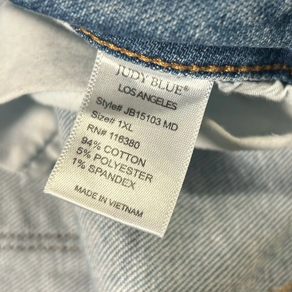 Judy Blue Denim Shorts 1XL High Rise Stretch Cuffed Blue Jean Shorts Plus - Image 4