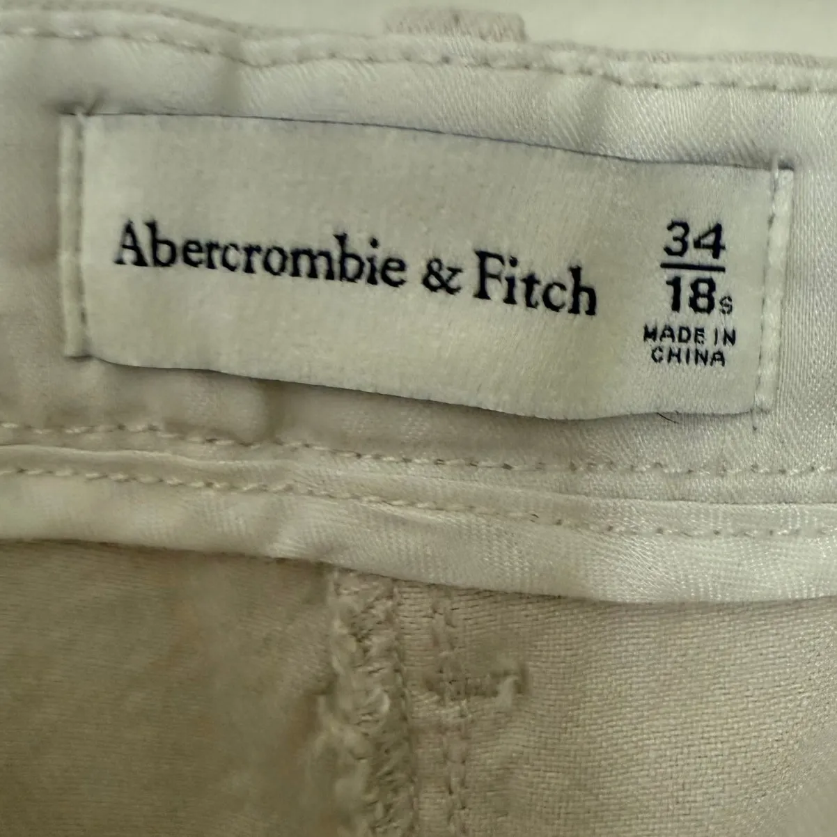 NWT Abercrombie & Fitch Beige Ultra High Wide Pants Minimalistic 18 Short - Image 3