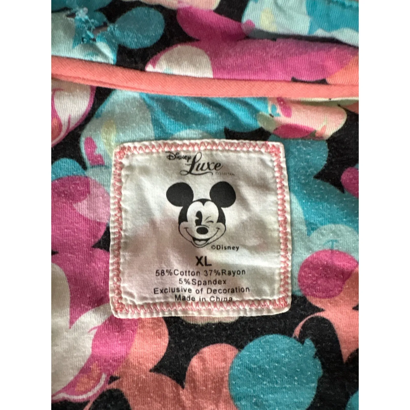 Disney Luxe Mickey Mouse Pajama Top Button Front‎ Short Sleeve XL - Image 4