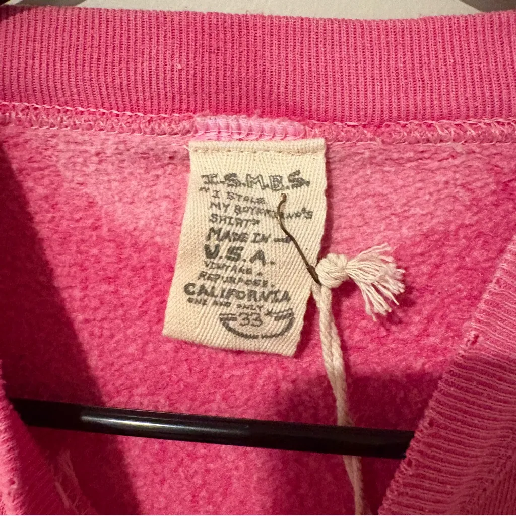 NWT I Stole My Boyfriend’s Shirt Smiley Face xx Sweatshirt | Size: Medium Pink - Image 3