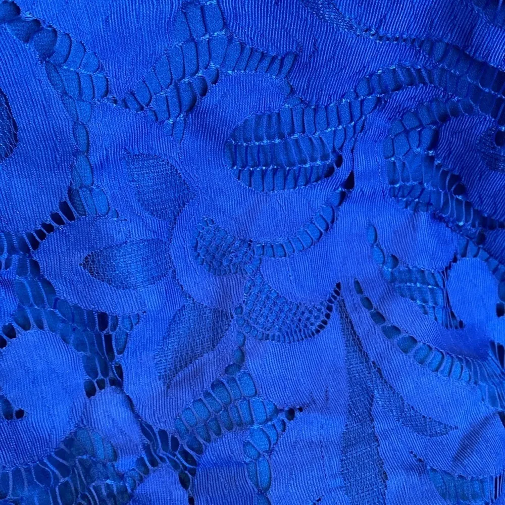 Milly royal blue lace short sleeve cropped top 6 - Image 4