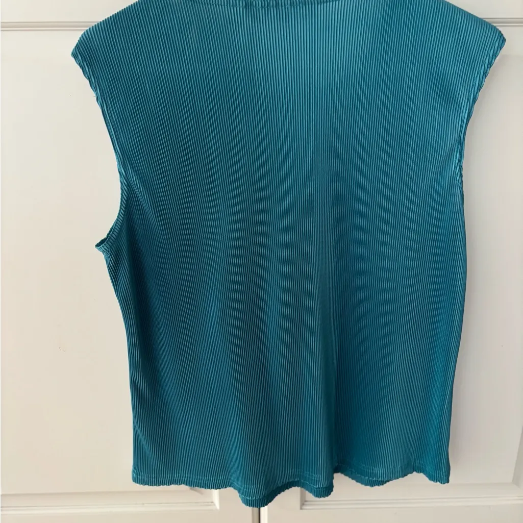 Briggs New York Blouse Teal Green‎ Pleated Scoop Neck sleeveless Shirt. size 1X - Image 5