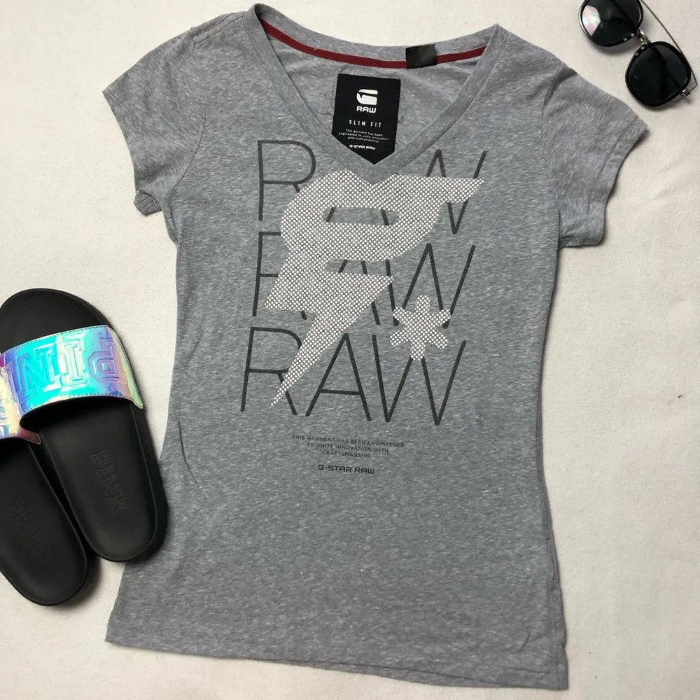 G-Star RAW Redill Slim V Neck Tee Gray - Image 2