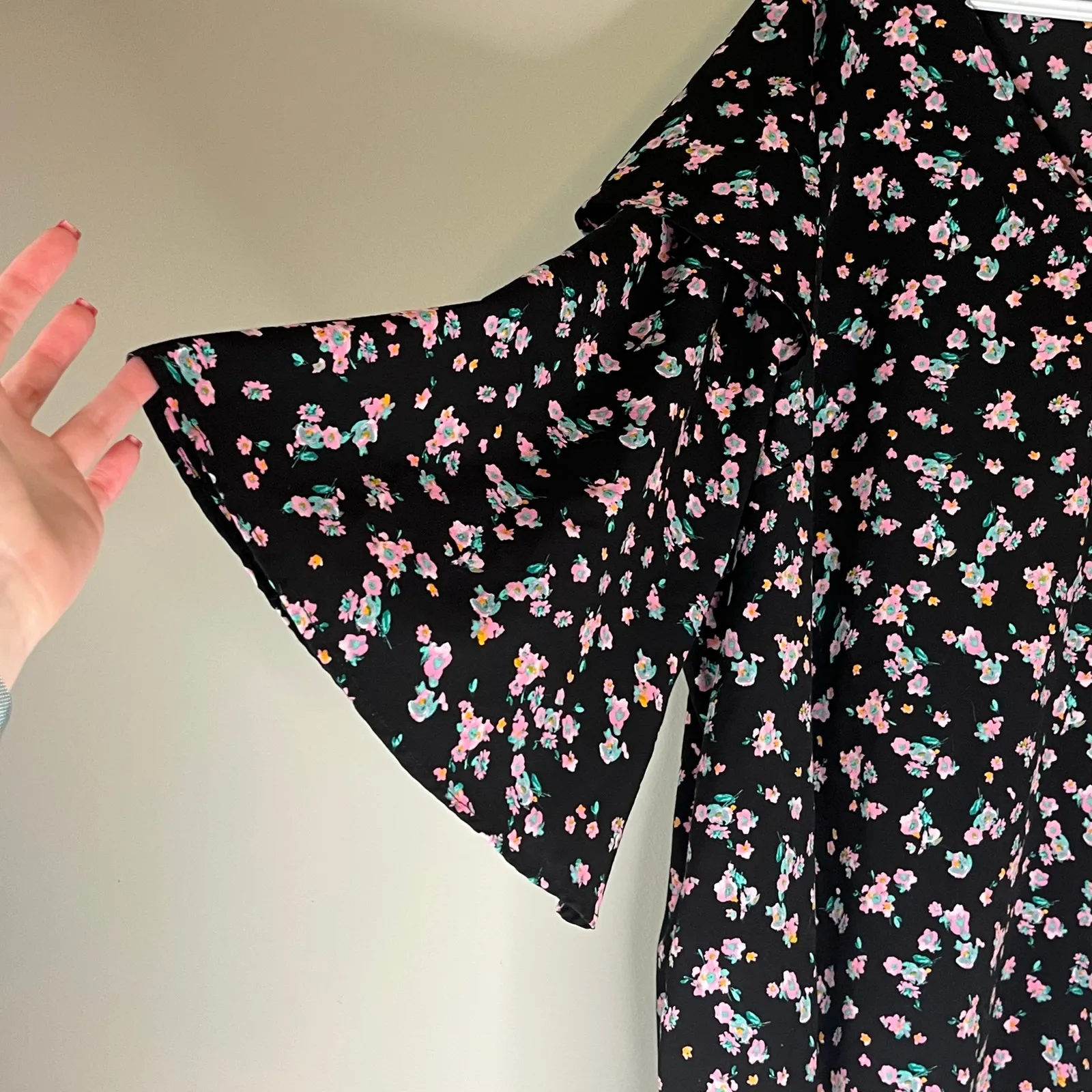 Lane Bryant Black Floral 3/4 Sleeve Blouse Size 22/24 - Image 12