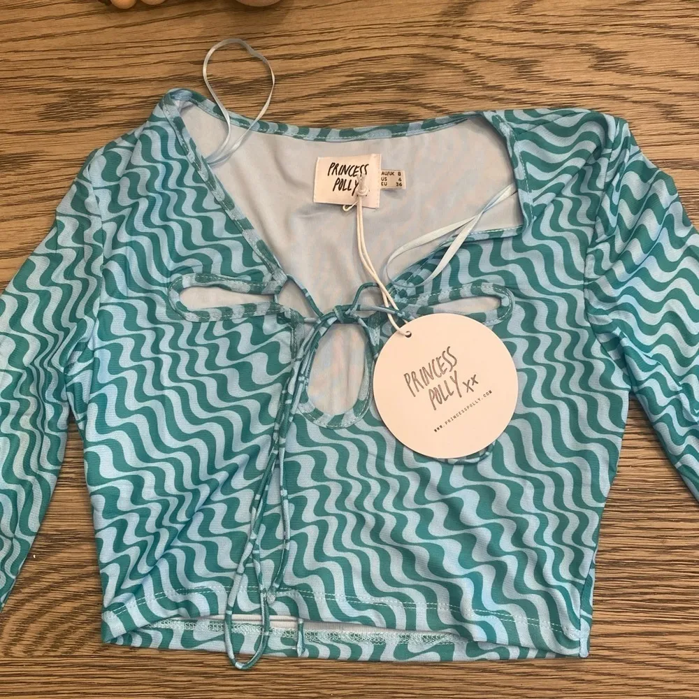 (3/$40 Item) Princess Polly Retro Top - Image 6