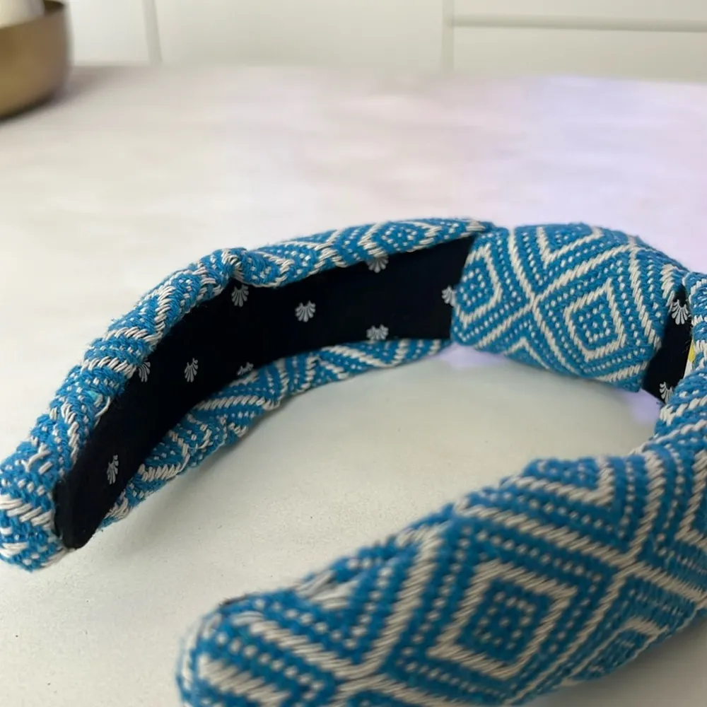 Lele Sadoughi Diamond Woven Knotted Headband in Turquoise Blue and White - Image 2