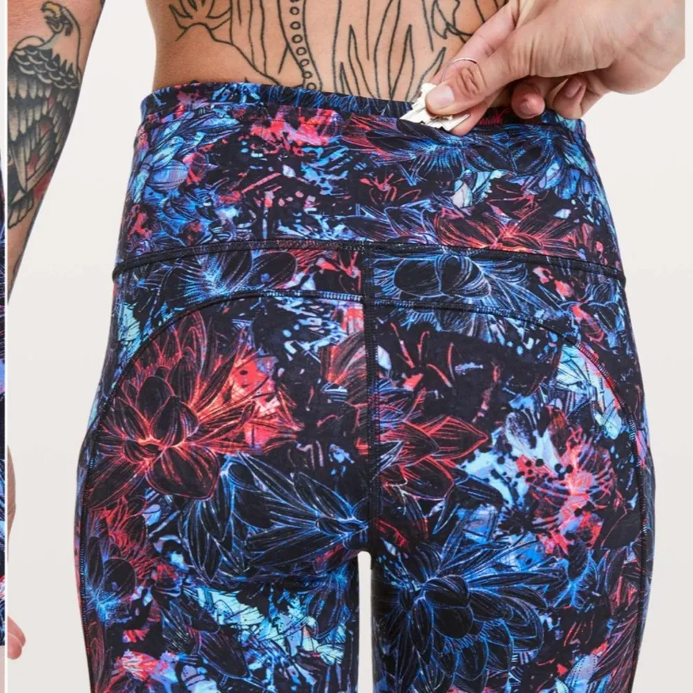 Lululemon Fast & Free Crop II - Image 6