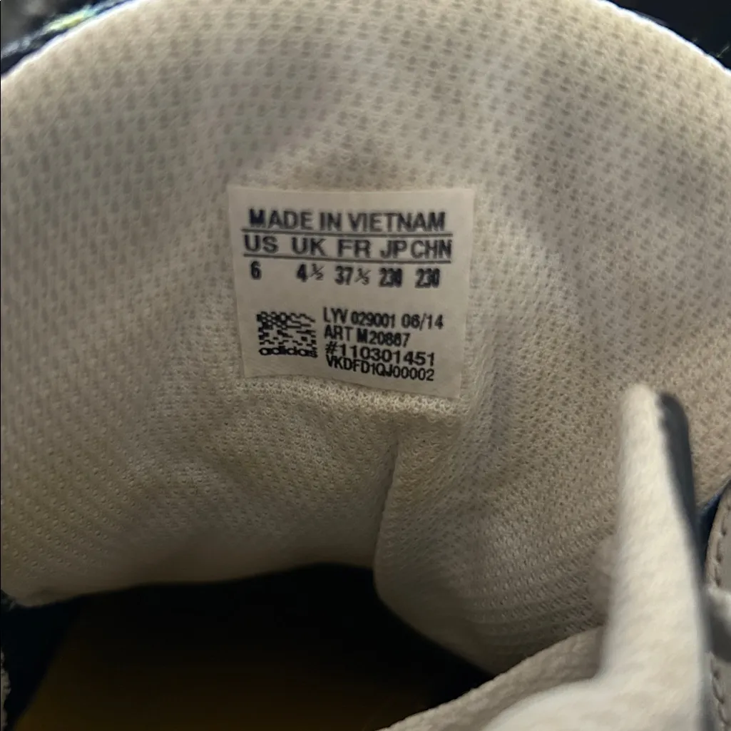 Adidas Extaball High-top sneaker with multicolor butterfly print. - Image 7