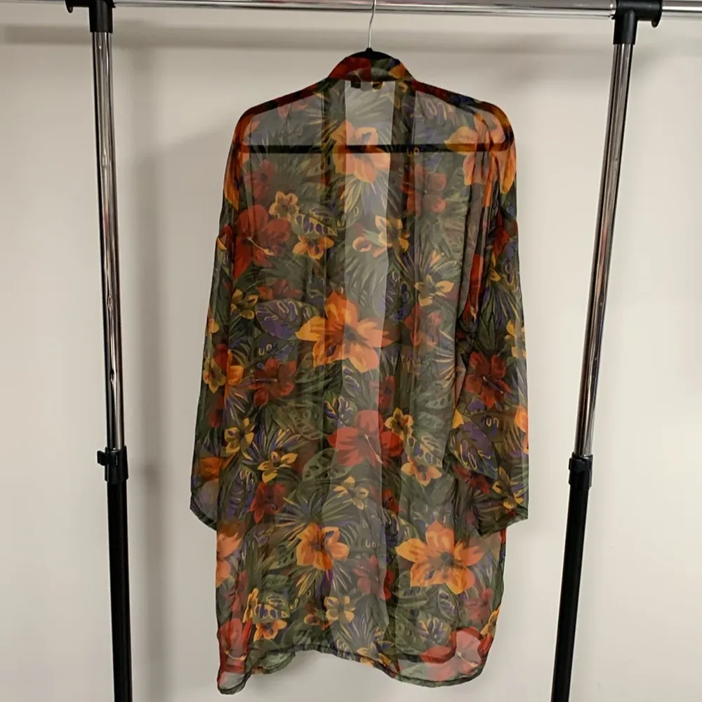 Roman Holiday Floral Print Sheer Cardigan Duster Size undefined - Image 6