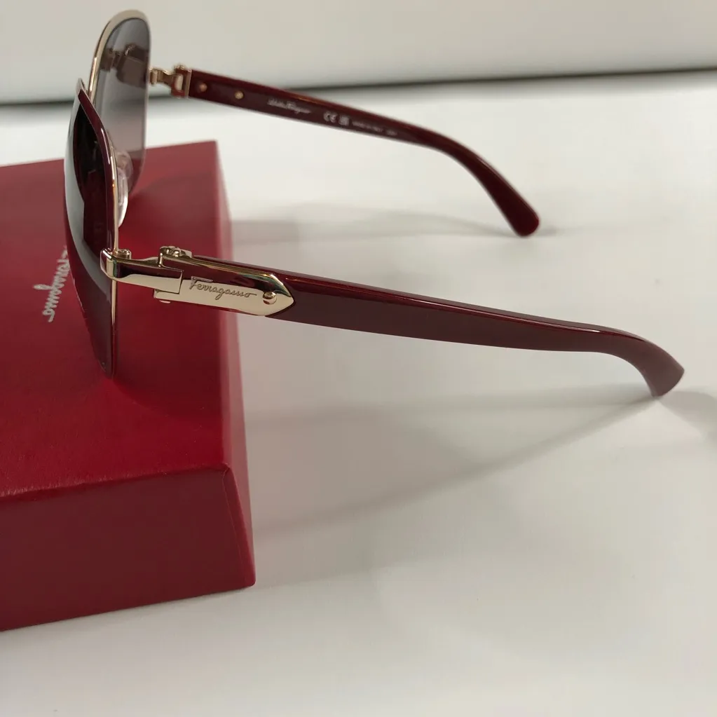 Salvatore Ferragamo Authentic Women’s Bordeaux Oversized Sunglasses ~ Brand New! - Image 5