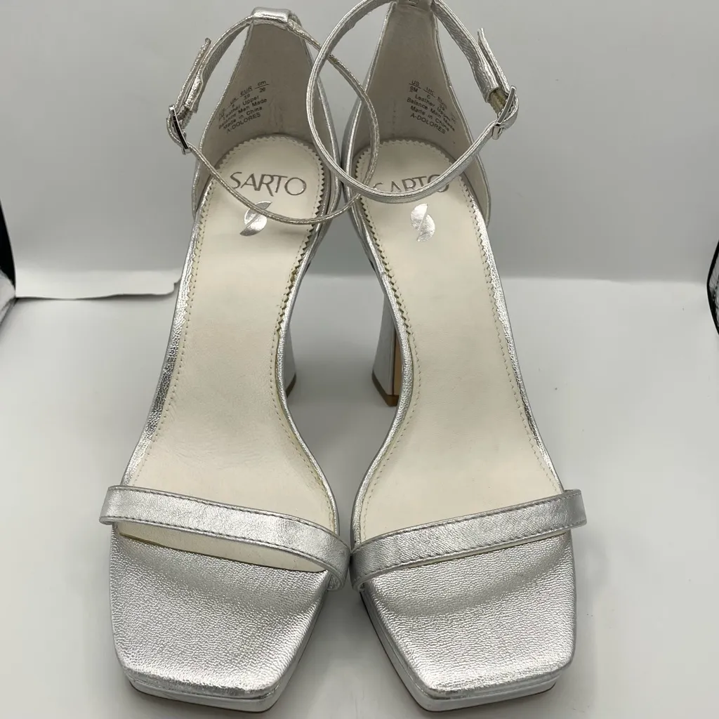 Sarto by Franco Sarto Dolores ankle strap silver leather heeled sandals Size 9M - Image 4