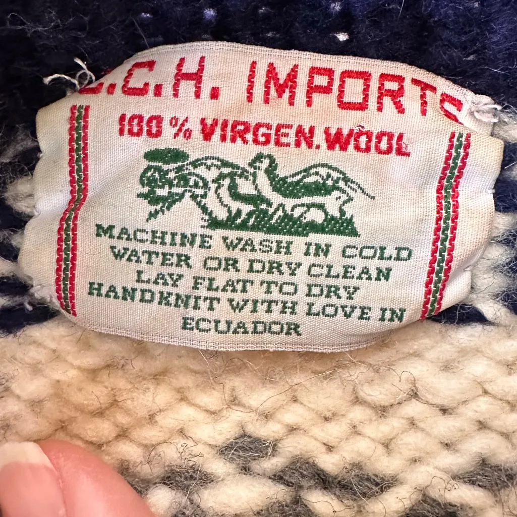 C.C.H. Imports 100% Virgin Wool Handmade Ecuador Chunky Knit Mock Neck Cardigan Blue Size L - Image 5