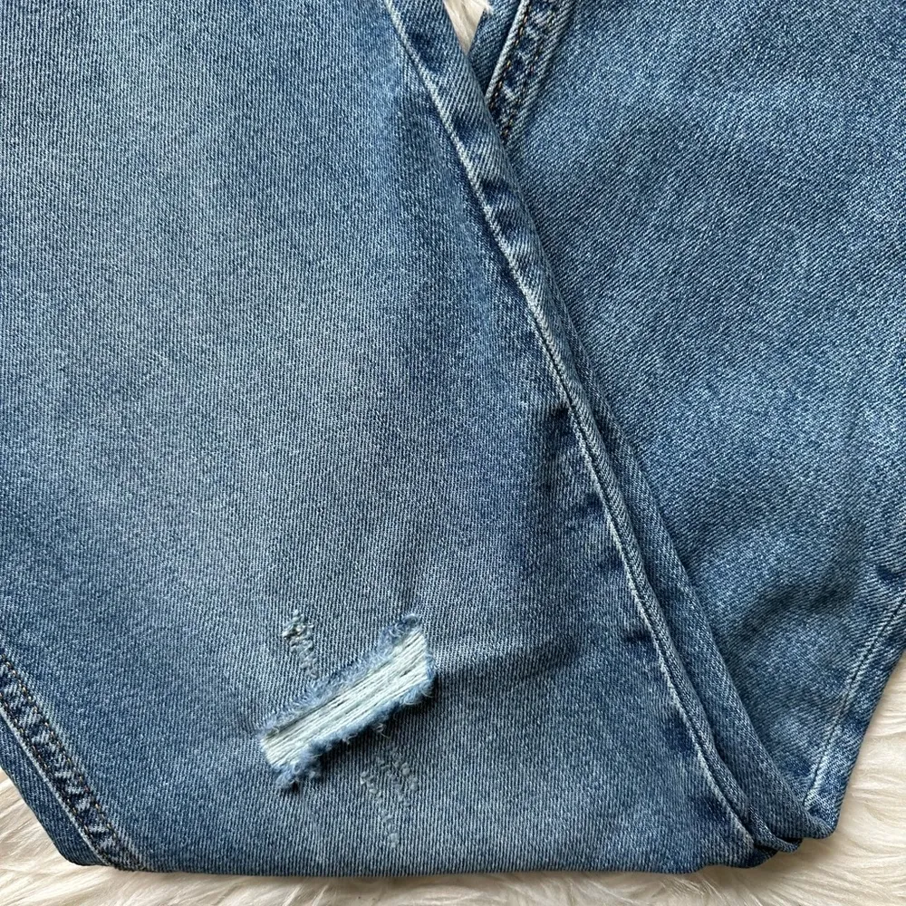 Banana Republic distressed straight ankle jeans - Image 3