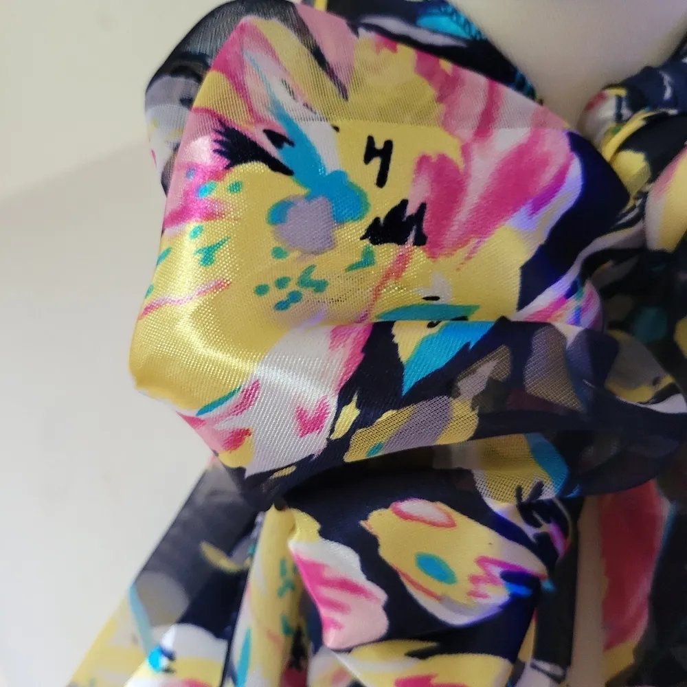 Floral satin damask stripe rectangle scarf - Image 2