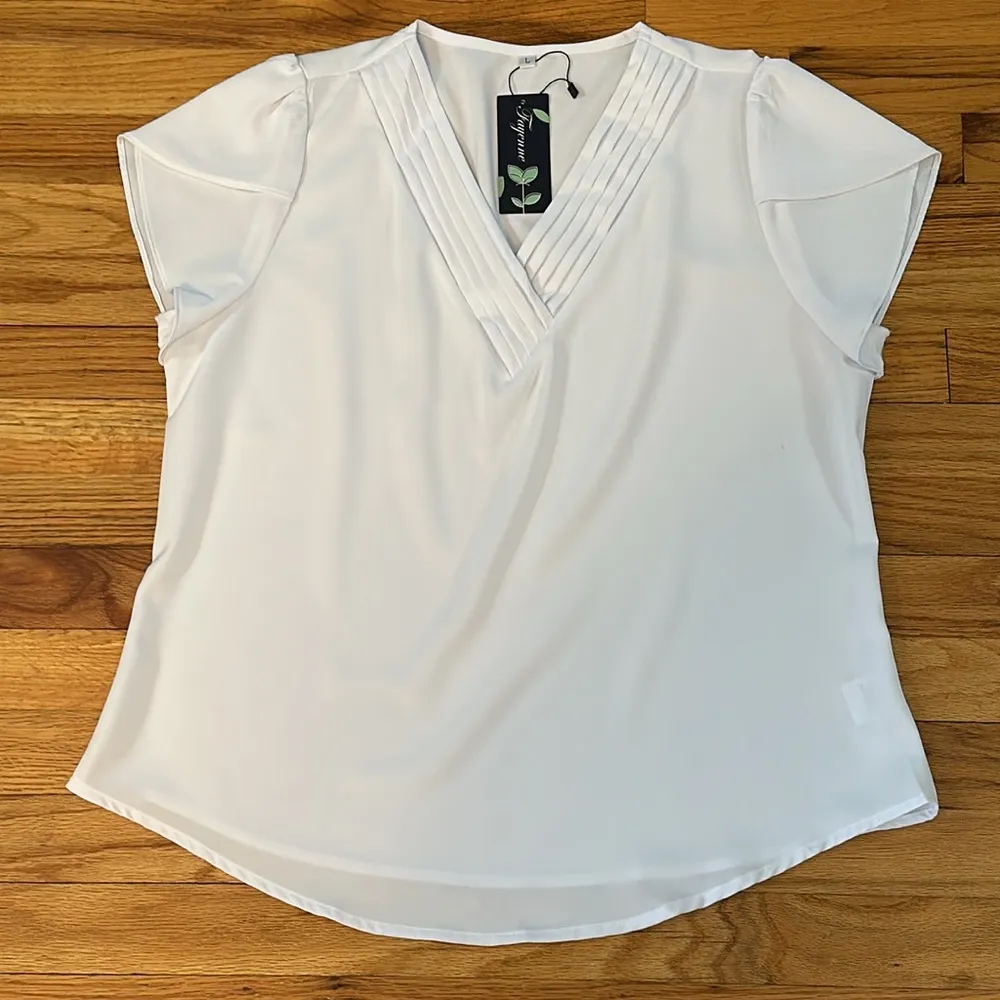 Fayenne V Neck Ruffle Short Sleeve Blouse Sz L White Size L - Image 5