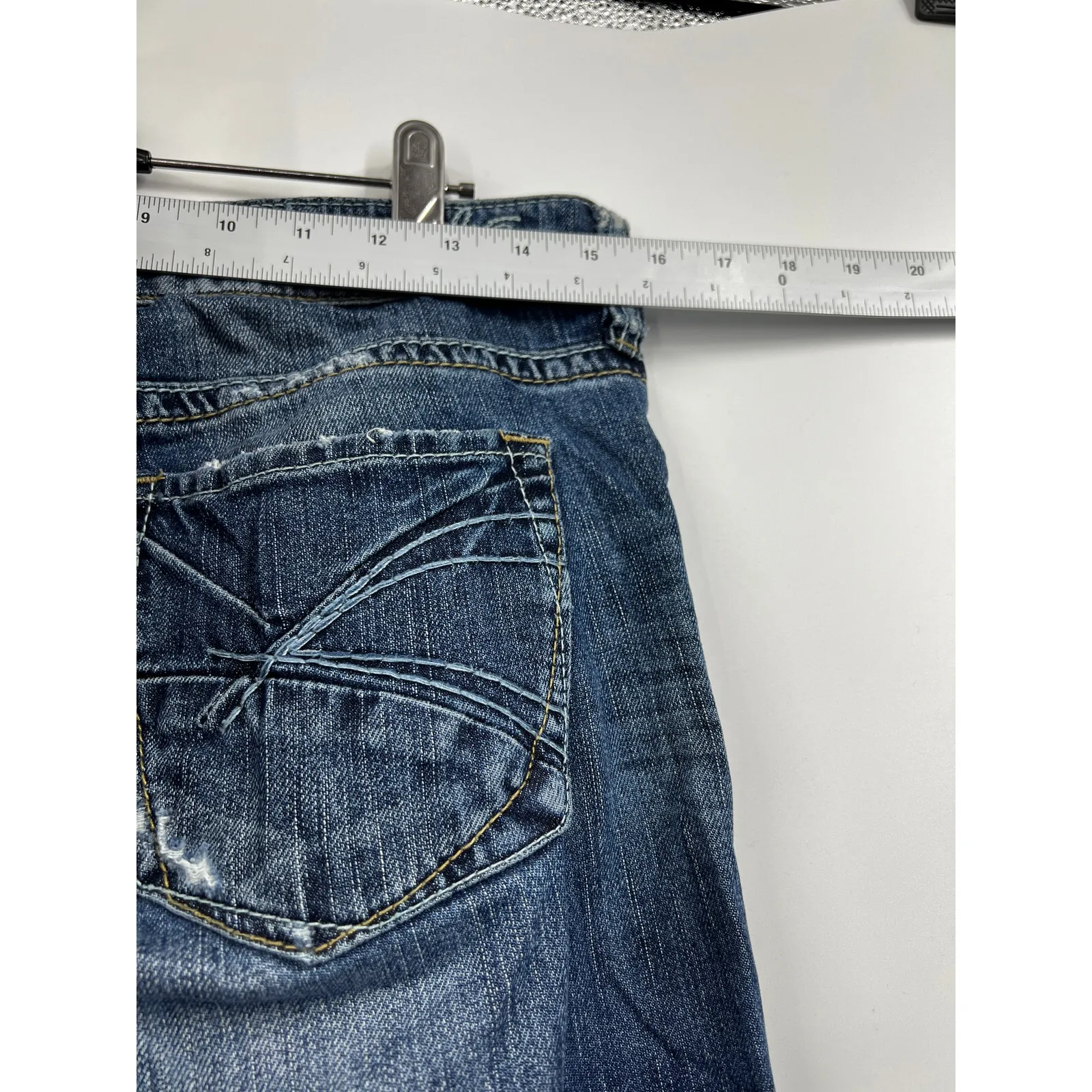 Silver Jeans Women's Distressed Eden Bootcut Jeans Stretch Blue Size 29W x 33 - Image 10