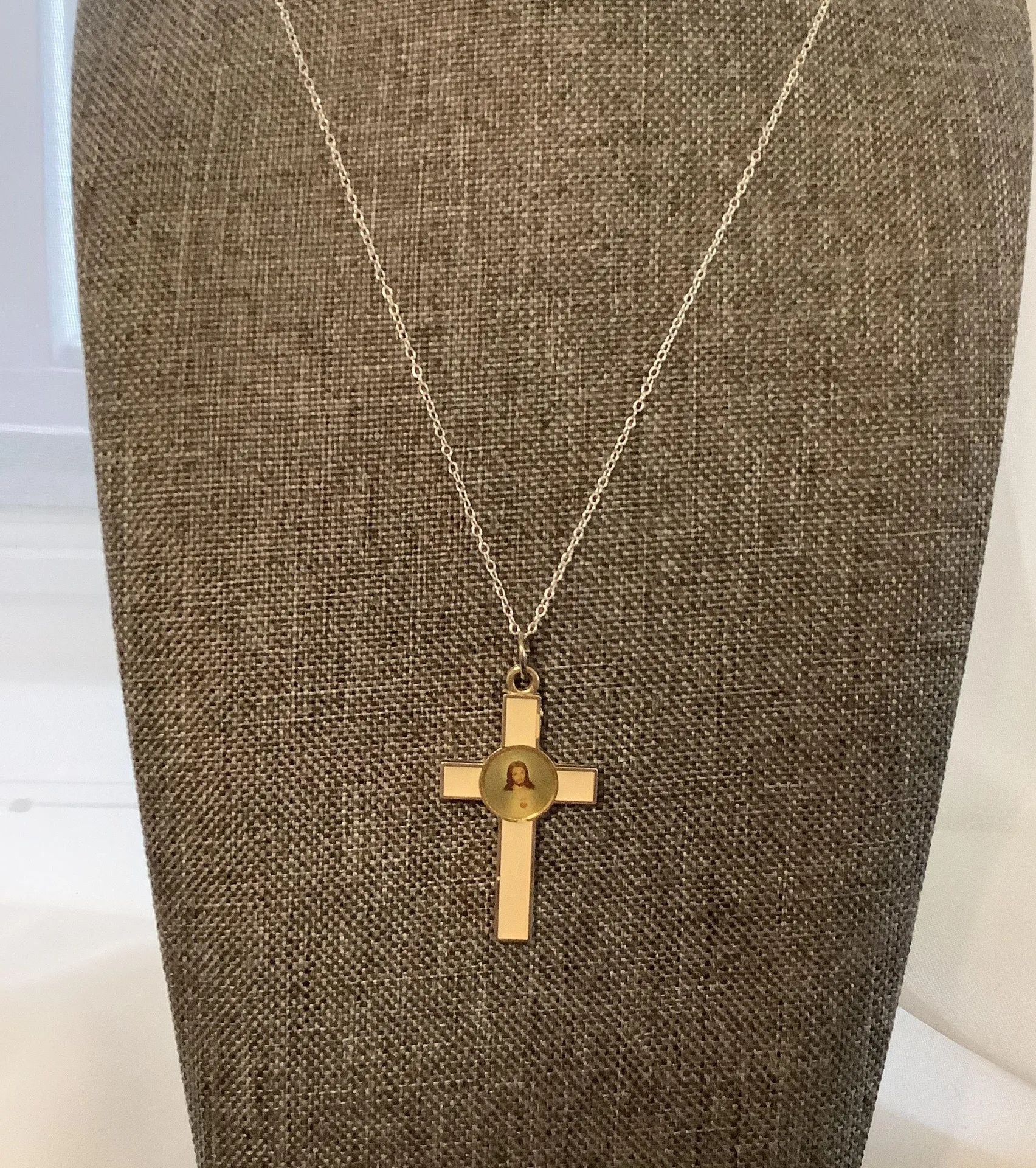 Cream Cross Sterling 925 Necklace  - Image 2