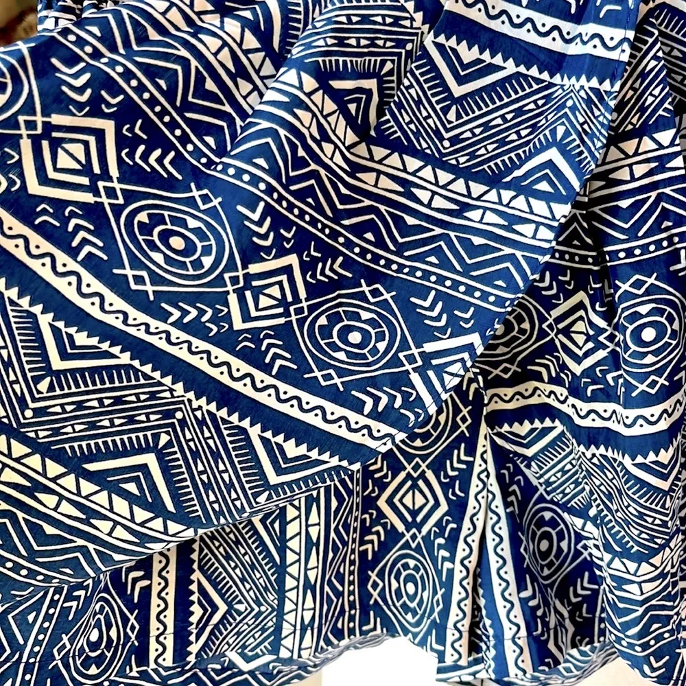 Umgee Shorts Navy Blue White Print Wrap Silky Womens Medium - Image 6