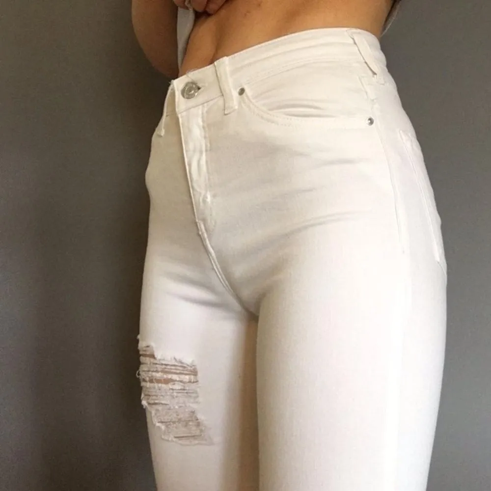 Topshop White Jamie Moto Distressed High-Rise Skinny Jeans

Product Details - Image 5