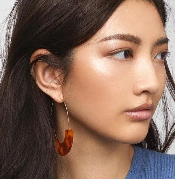 Tortoise acrylic drop earring - Image 2