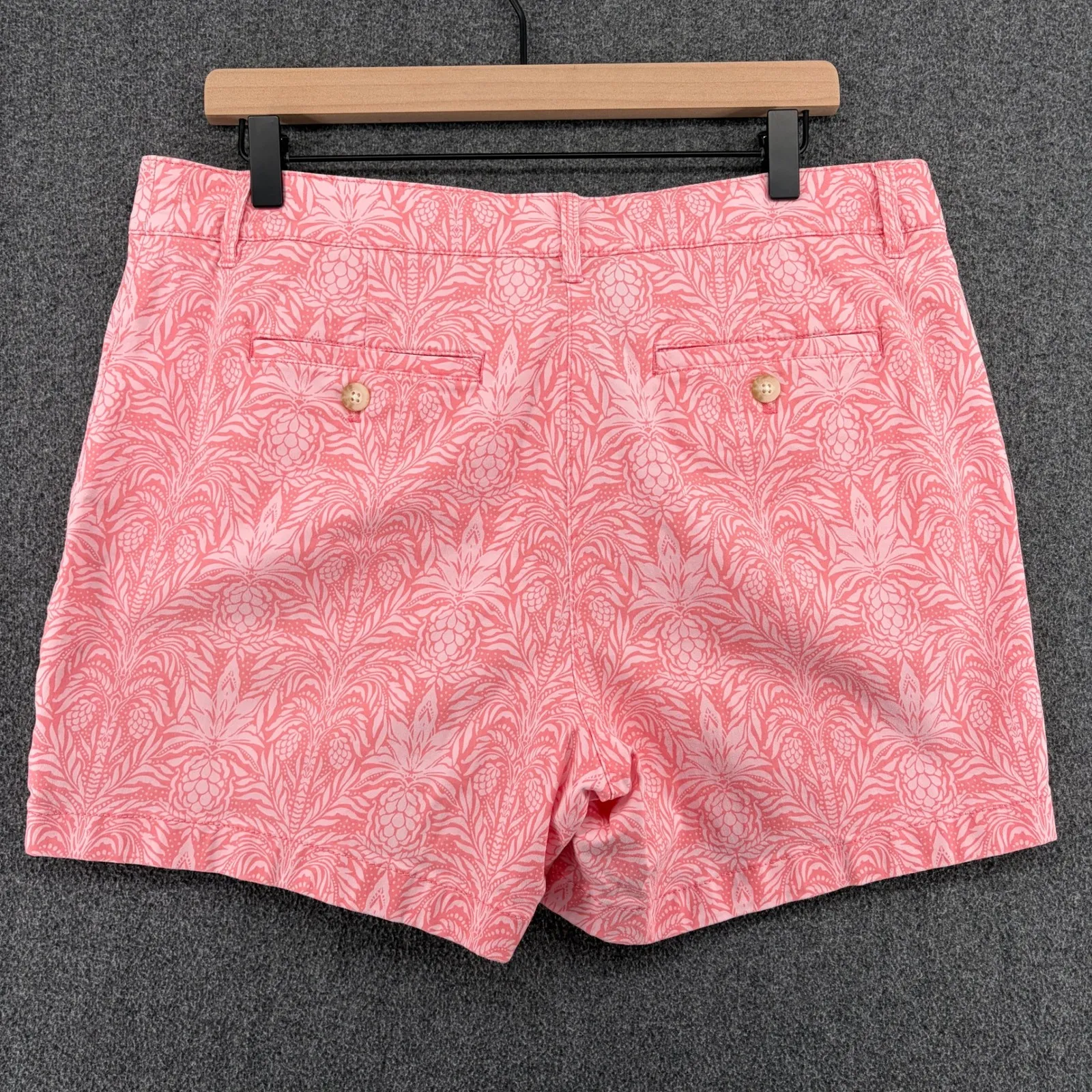 Tommy Bahama Women Size 12 Pink Pineapple Floral Print Chino Short Resort Summer - Image 4