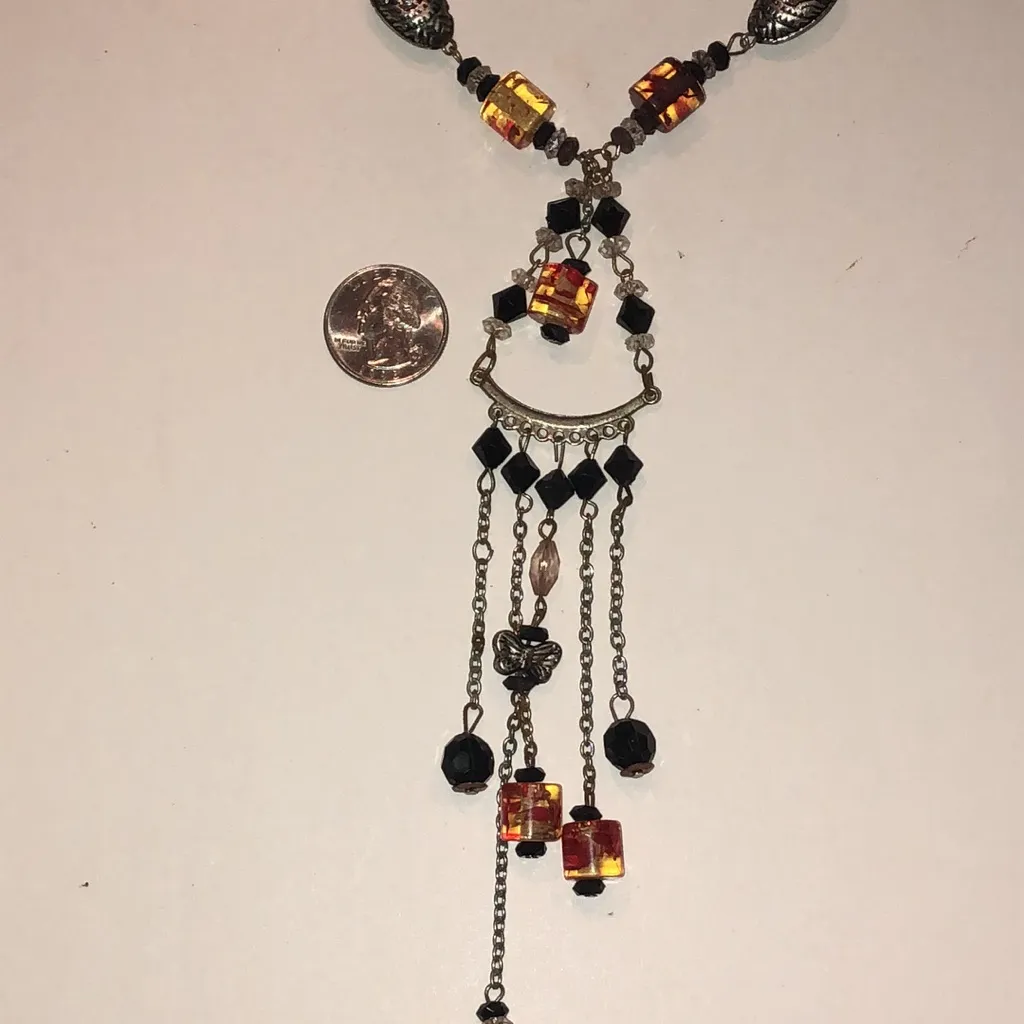 Elegant Beaded Boho Fringe Tassel Necklace with Red Accents - Image 5