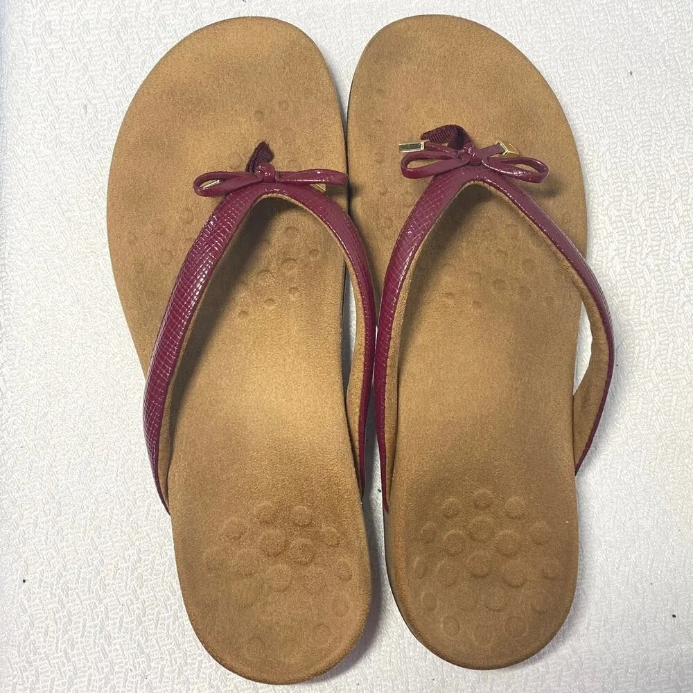 Vionic Burgundy Flip flop Sandals Tie gold Detail sz 9 - Image 5