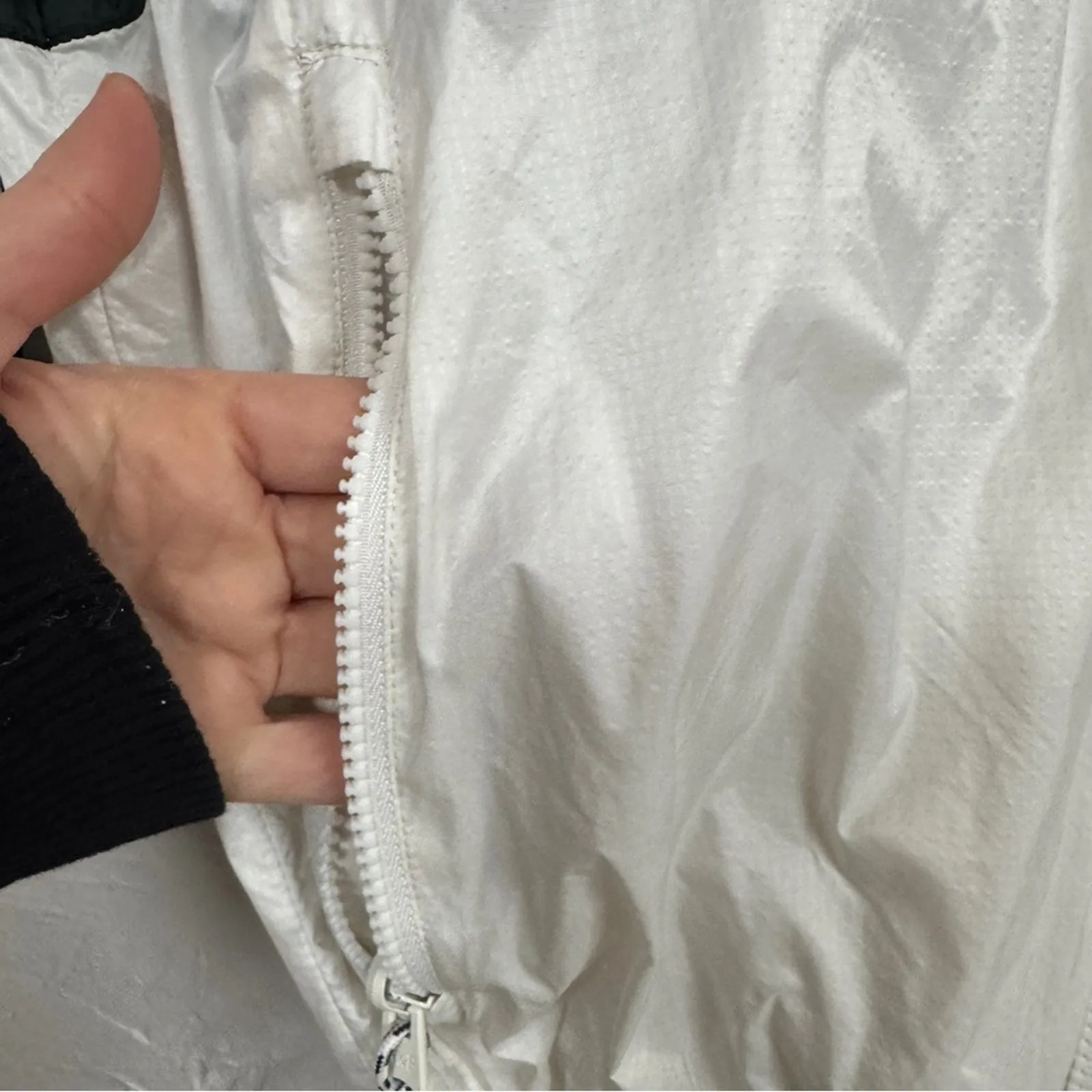 Abercrombie & Fitch White Green Track Jacket Bomber Womens XS Windbreaker - Image 3