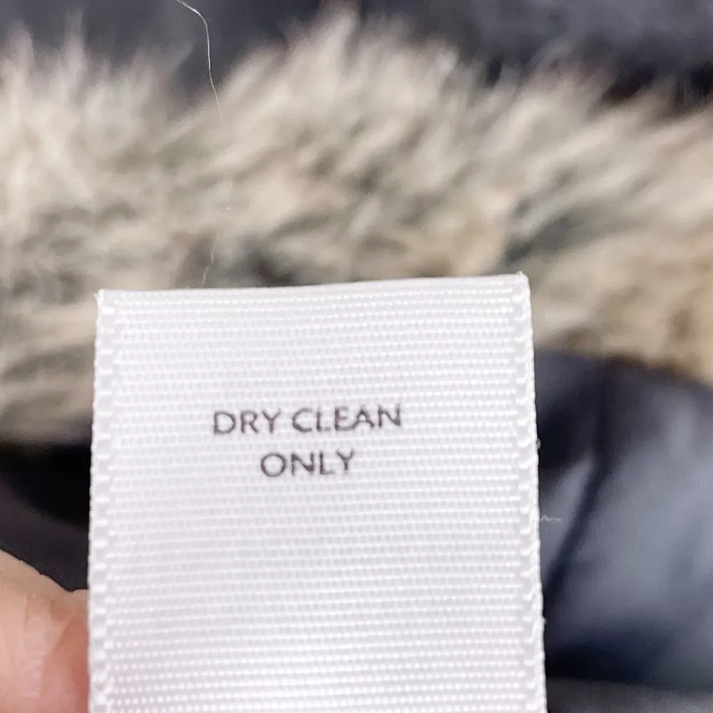 J. Jill Charcoal Grey Faux Fur Trim Vest Button Front Pockets Women's Size XL - Image 9