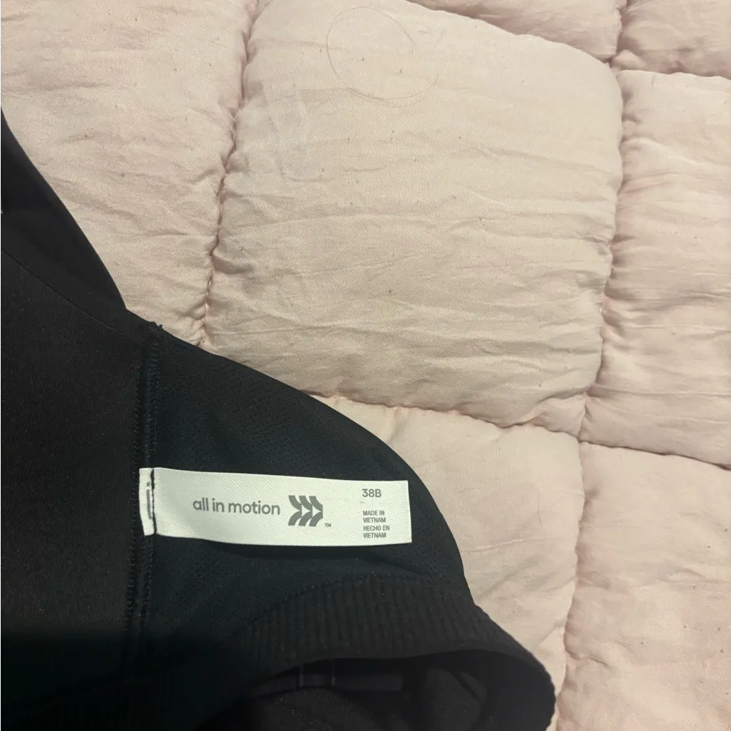 NWT All in Motion Black Sports Bra Size 38B - Image 3