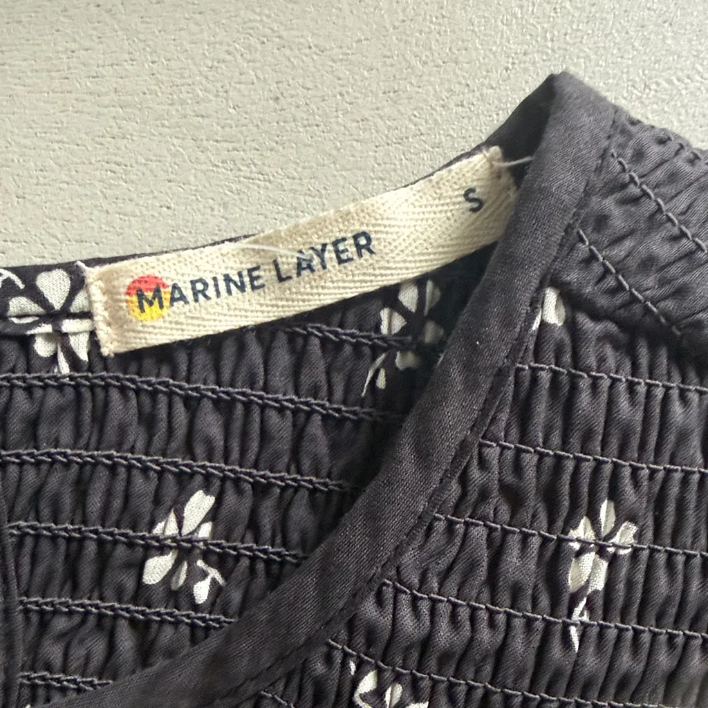 Elegant Black Floral Women's Top Size Small Smocked Long Sleeve Peplum Cotton - Image 6