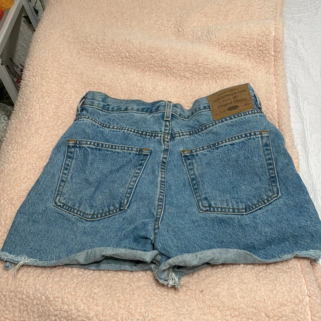 Vintage Abercrombie Shorts - Image 6