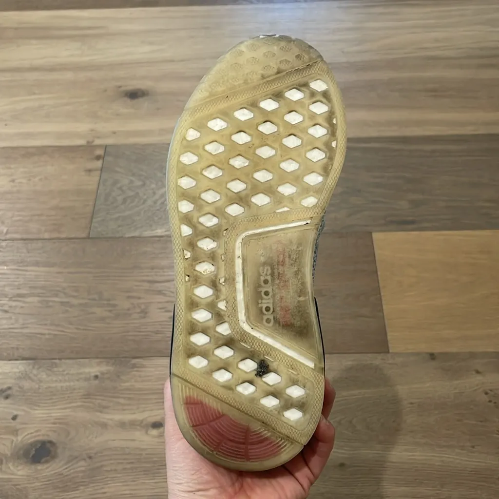 adidas Originals X NASA NMD R1 Spectoo Sneaker Grey Rose Pink Womens Size 6.5 - Image 7